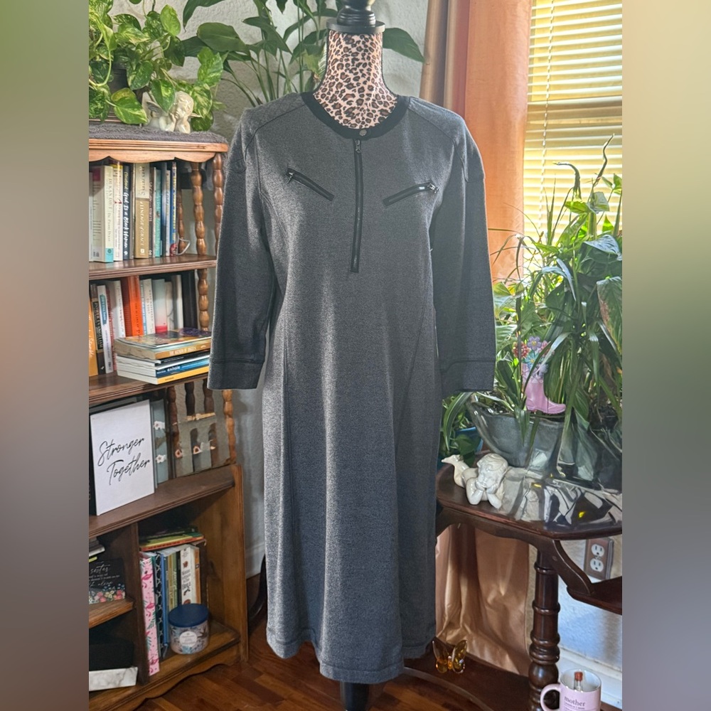 Elegant Gray Women's Dress